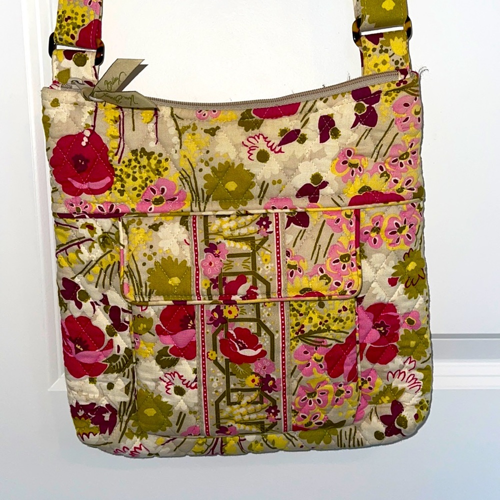 Vera Bradley crossbody bag in Make Me Blush